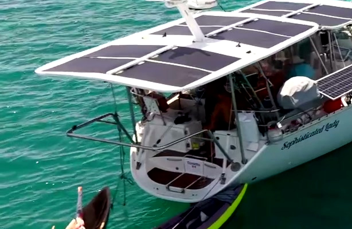 Wider stern view of hardtop and solar panels